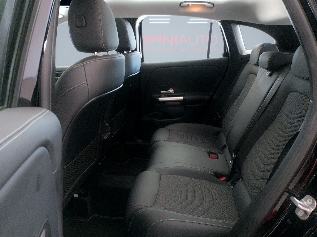 MERCEDES-BENZ GLA 180 d Automatic Progressive Advanced Plus Iva ESPOSTA - 17