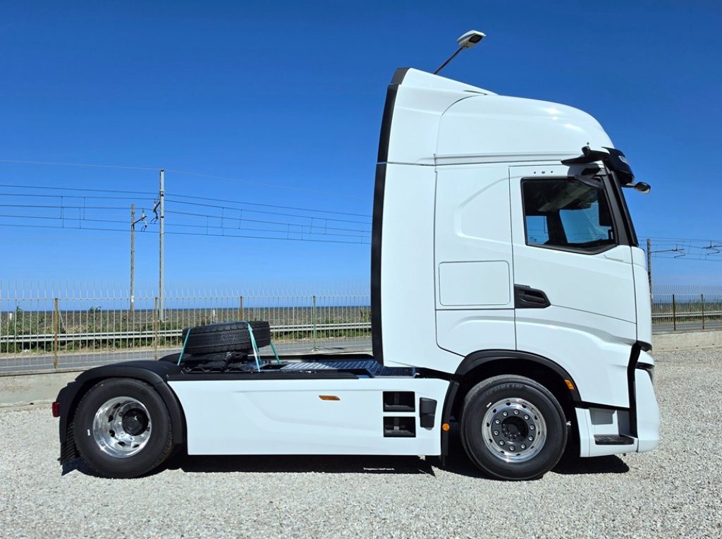 IVECO S-WAY 580 T/FP EU6 NUOVO INTARDER FULL OPTIONAL - 27