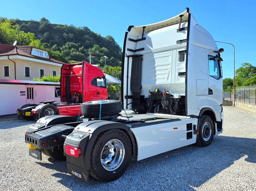 IVECO S-WAY 580 T/FP EU6 NUOVO INTARDER FULL OPTIONAL - 30