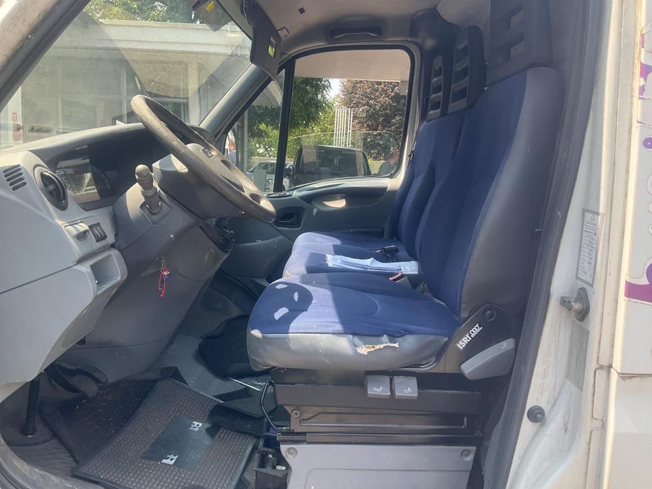 IVECO Daily 29L10V 2.3 Hpi - 9