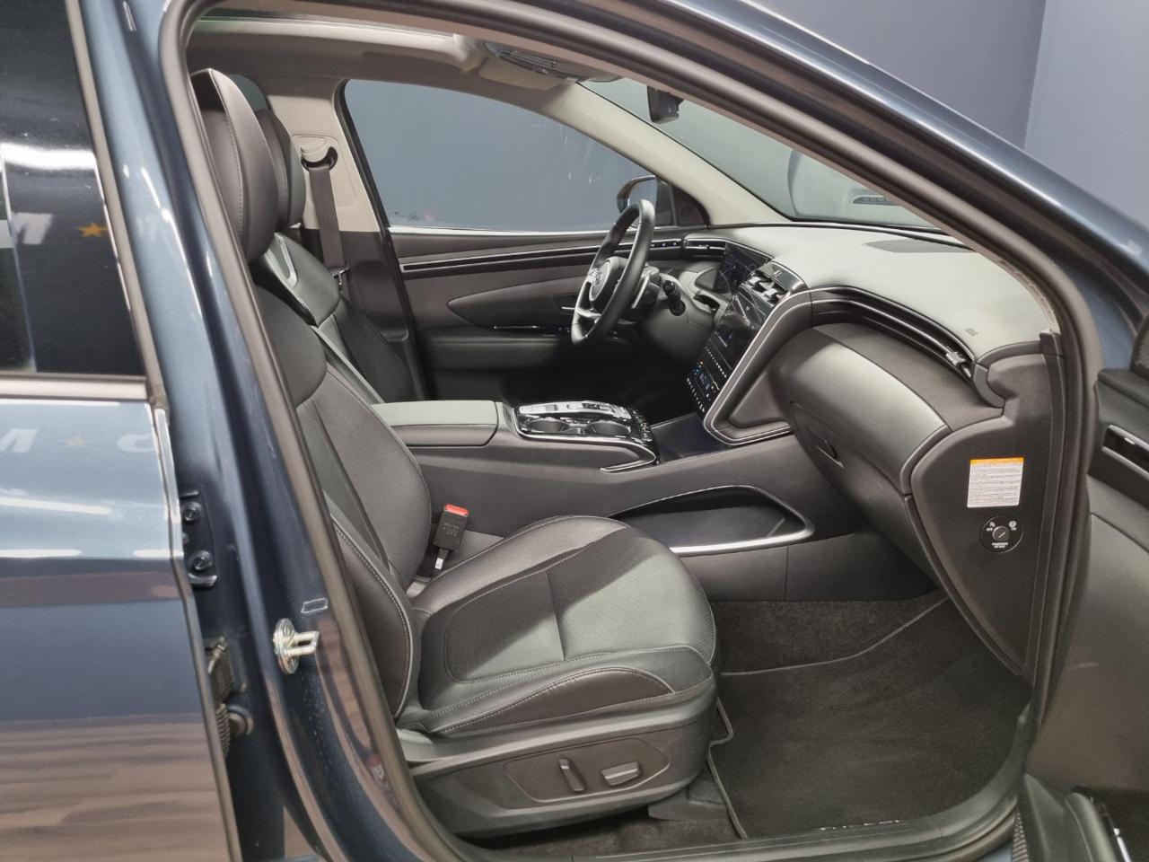 HYUNDAI Tucson 1.6 HEV aut. Exellence - 9
