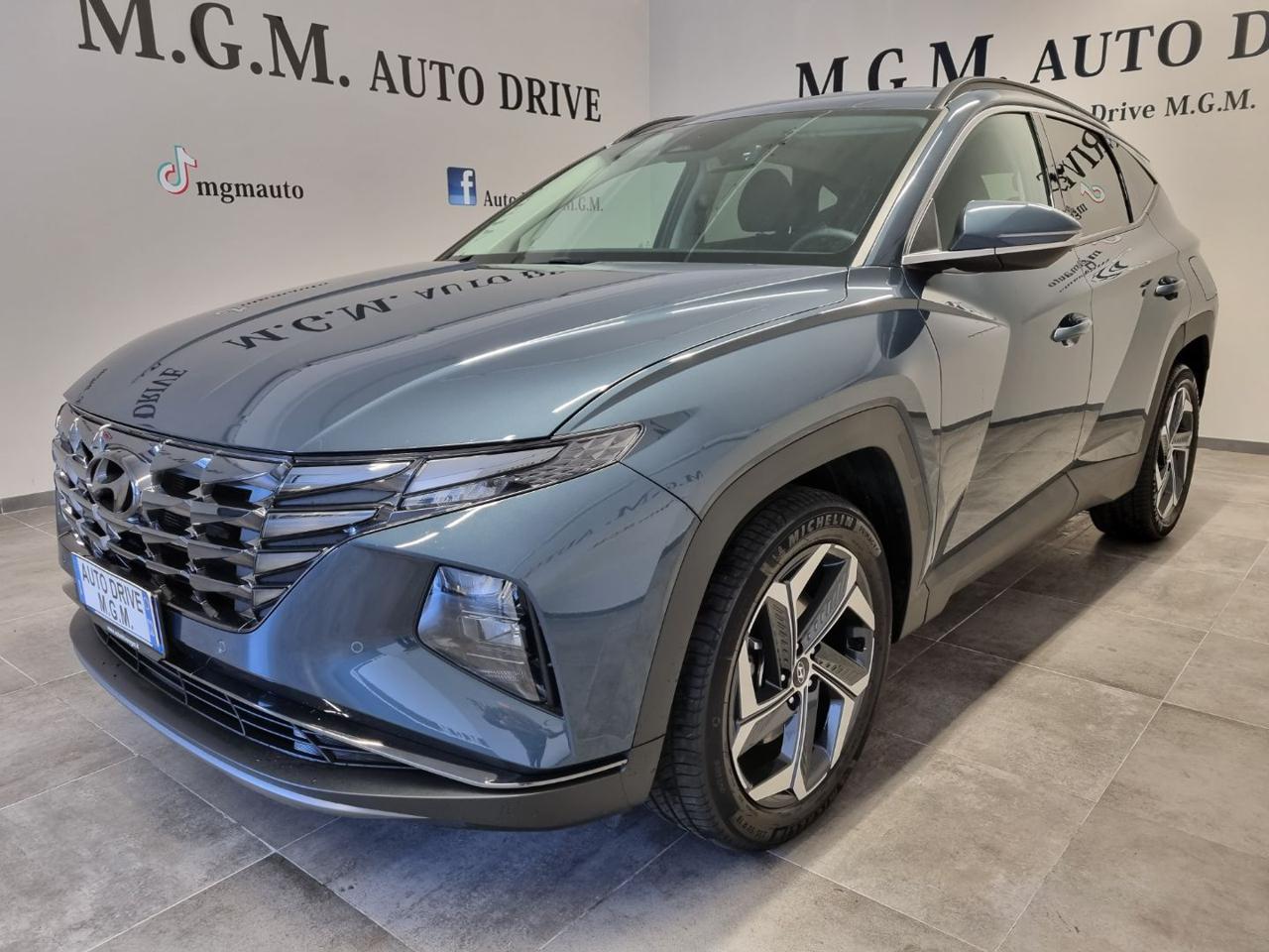 HYUNDAI Tucson 1.6 HEV aut. Exellence - 22