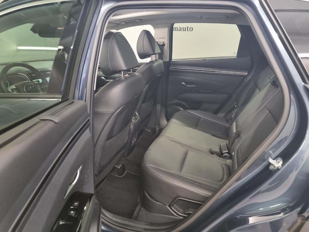 HYUNDAI Tucson 1.6 HEV aut. Exellence - 12