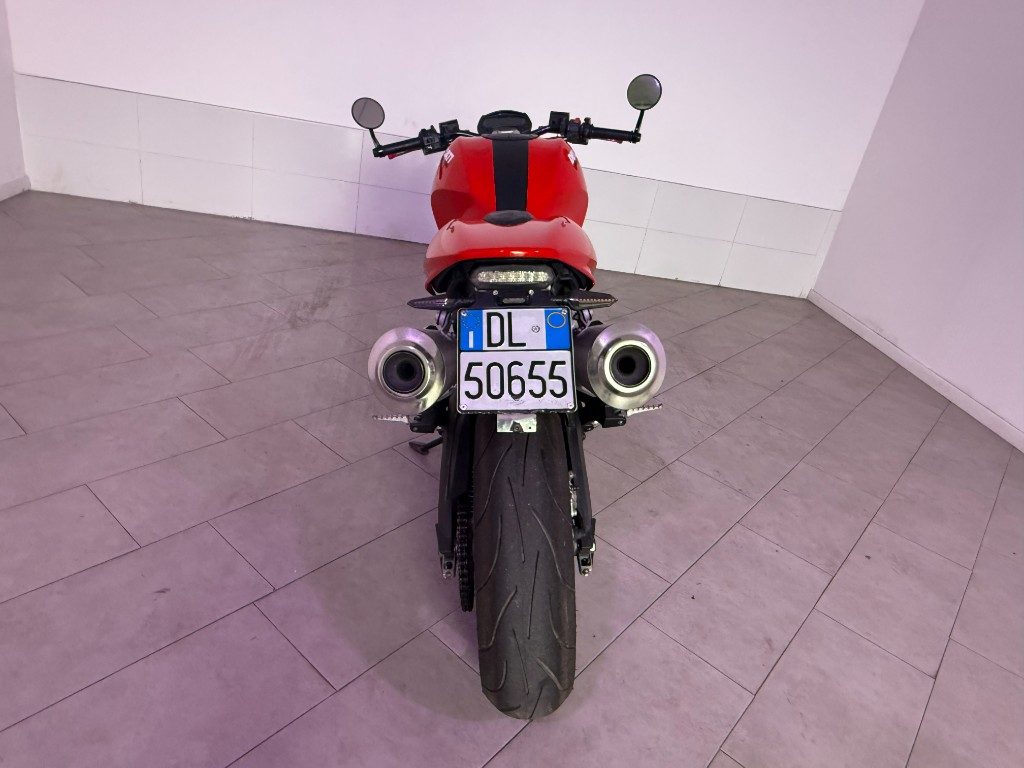DUCATI Monster 696 PLUS - 6
