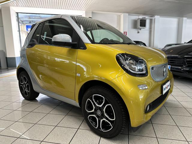 SMART ForTwo Giallo Lime metallizzato