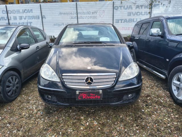 MERCEDES-BENZ A 180 Nero metallizzato