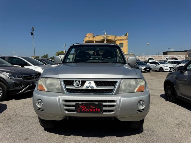 MITSUBISHI Pajero Grigio argento metallizzato
