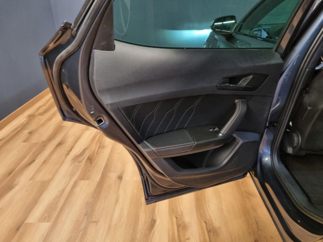 CUPRA Formentor 1.4 e-Hybrid DSG - 17