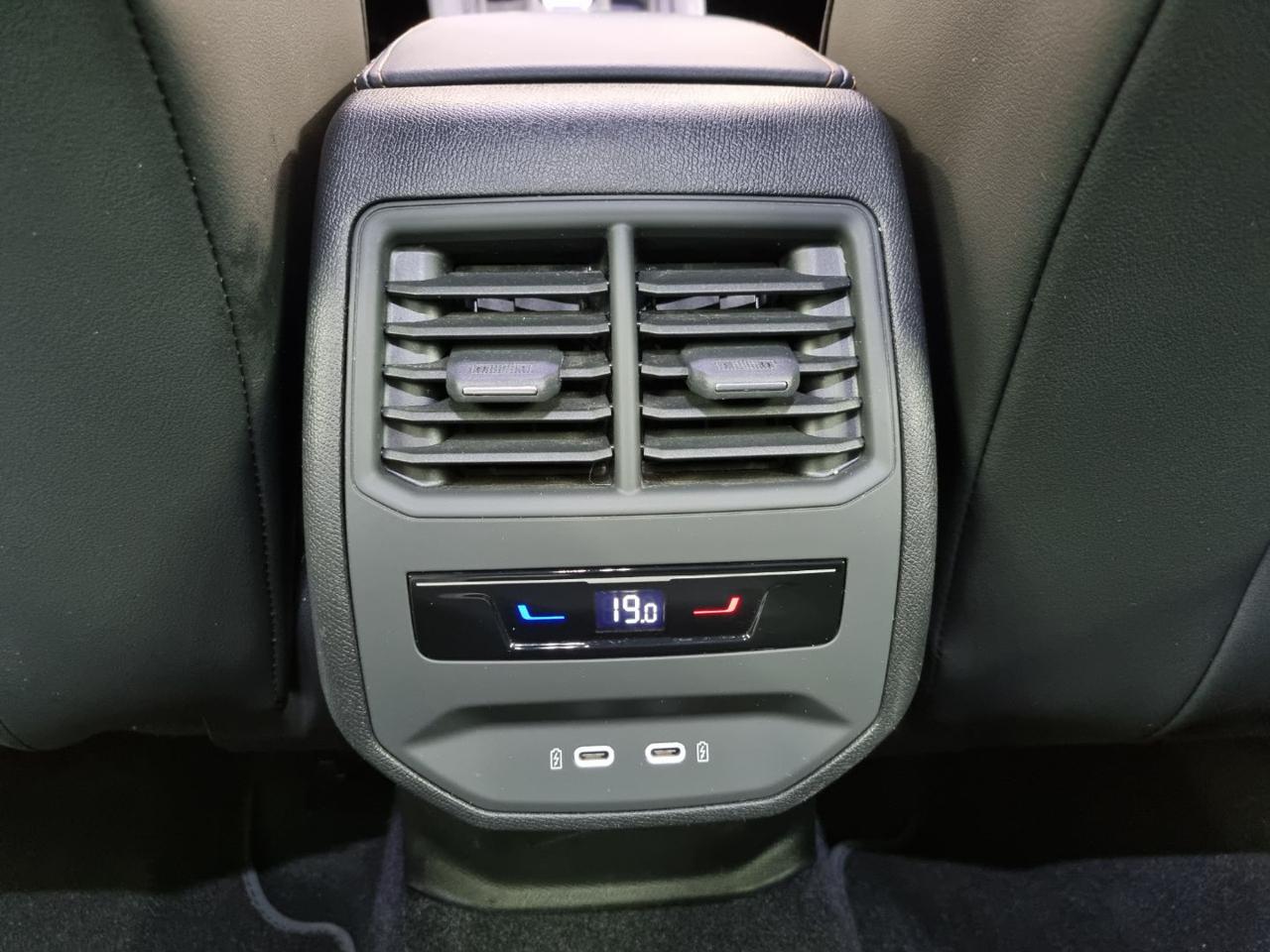 CUPRA Formentor 1.4 e-Hybrid DSG - 38
