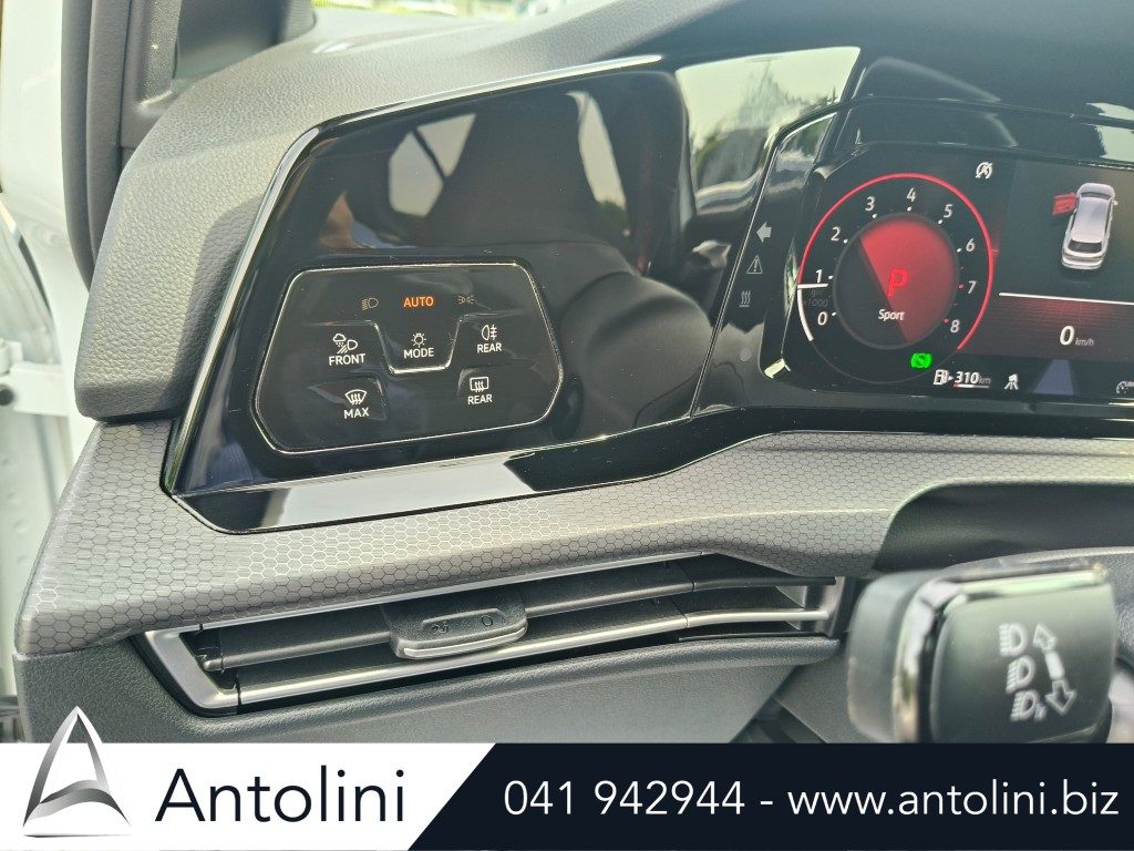 Scopri un'occasione autoVOLKSWAGEN Golf 2.0 TSI DSG GTI "CERCHI 19* GOLF R"da Antolini Venezia Mestre (VE)