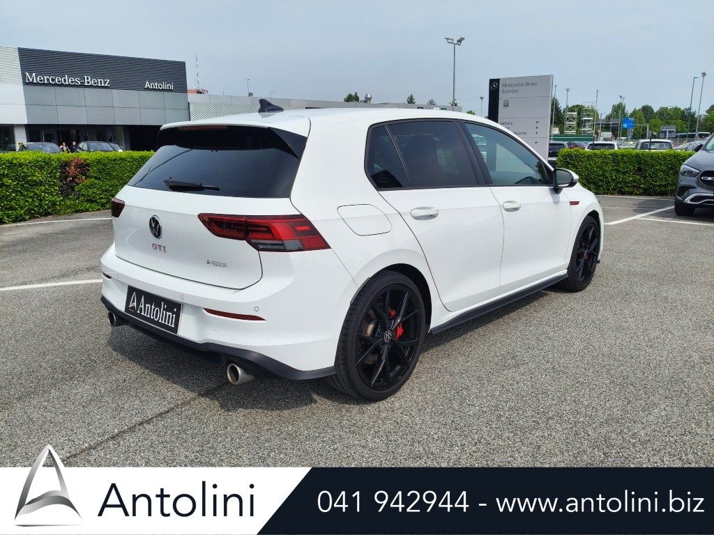 Scopri un'occasione autoVOLKSWAGEN Golf 2.0 TSI DSG GTI "CERCHI 19* GOLF R"da Antolini Venezia Mestre (VE)
