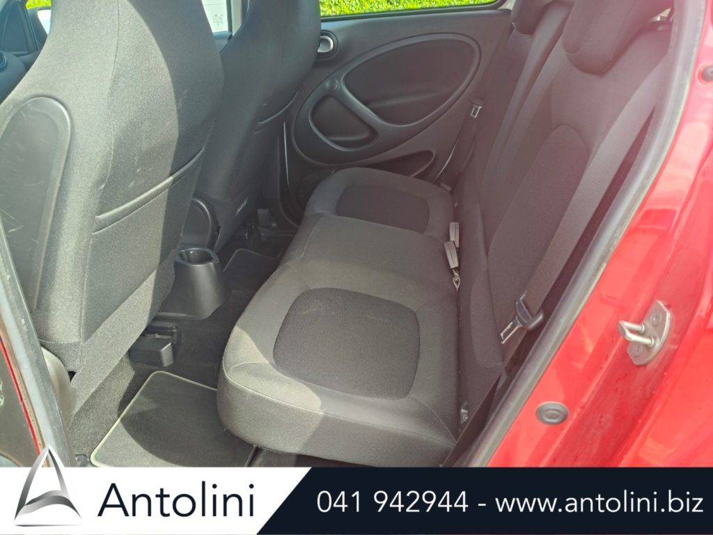 Scopri un'occasione autoSMART ForFour 70 1.0 Passionda Antolini Venezia Mestre (VE)