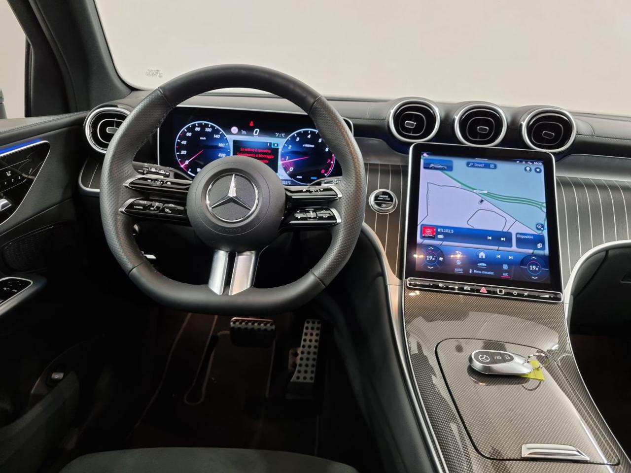 MERCEDES-BENZ GLC 300 4Matic Mild Hybrid AMG Line Premium - 38