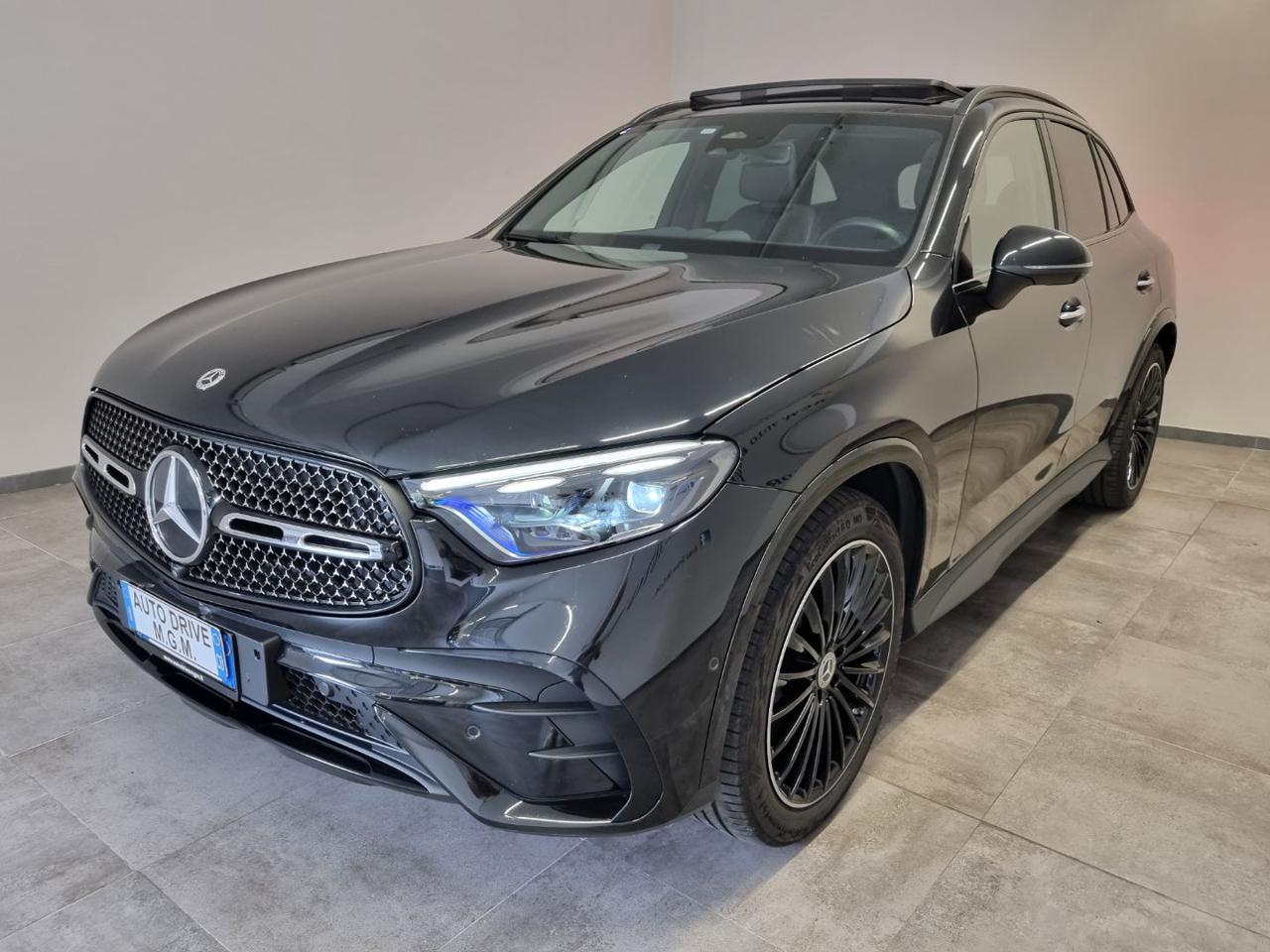 MERCEDES-BENZ GLC 300 4Matic Mild Hybrid AMG Line Premium - 24