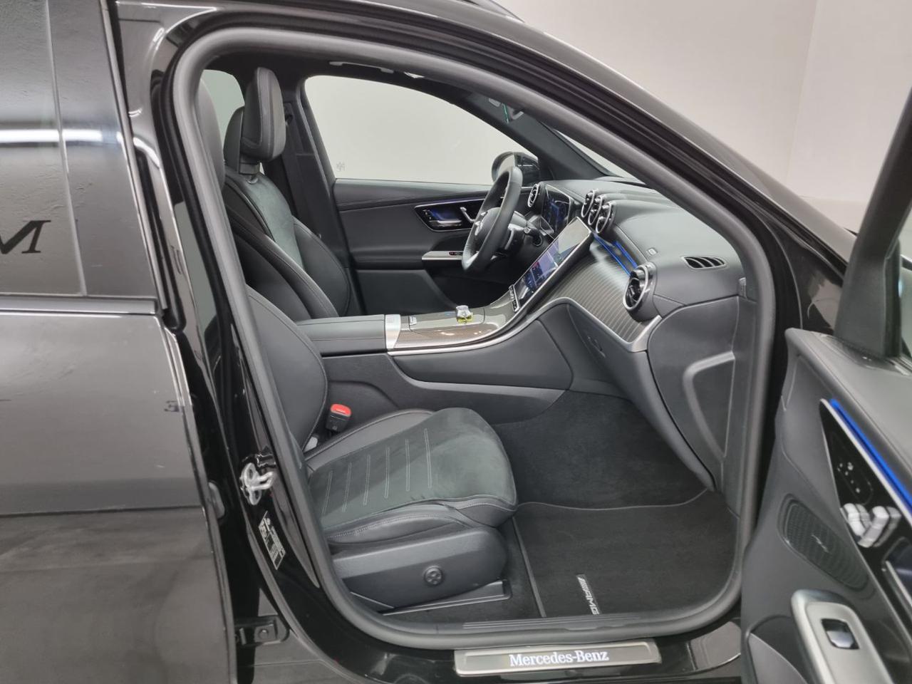 MERCEDES-BENZ GLC 300 4Matic Mild Hybrid AMG Line Premium - 11