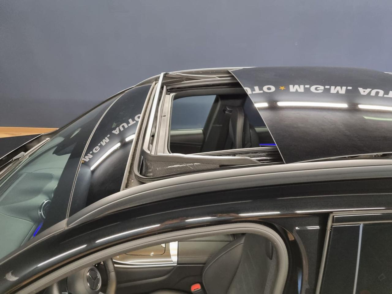 MERCEDES-BENZ GLC 300 4Matic Mild Hybrid AMG Line Premium - 20