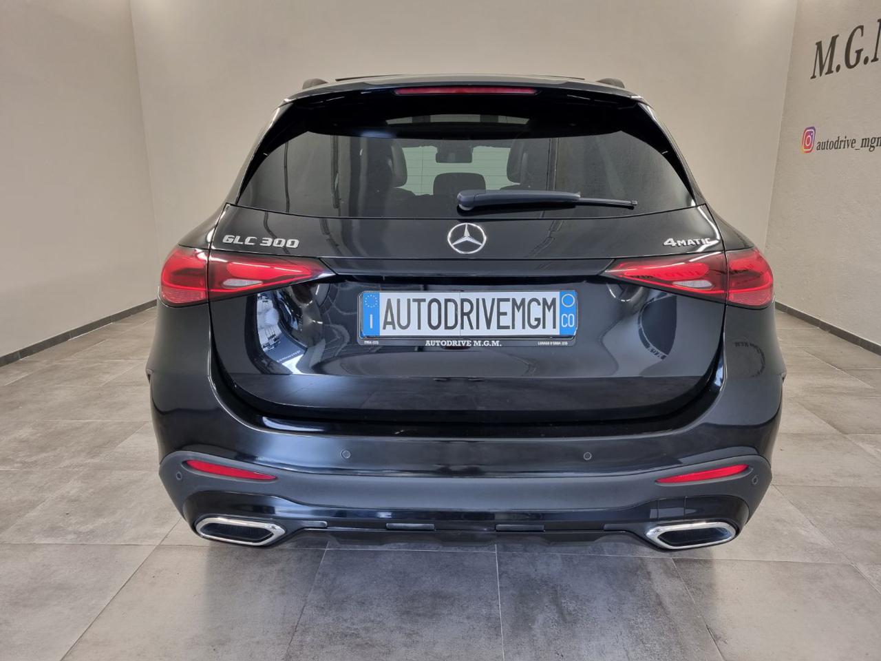 MERCEDES-BENZ GLC 300 4Matic Mild Hybrid AMG Line Premium - 3