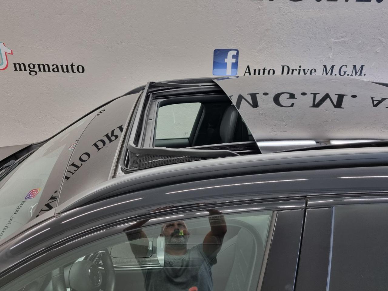 MERCEDES-BENZ GLC 300 4Matic Mild Hybrid AMG Line Premium - 13