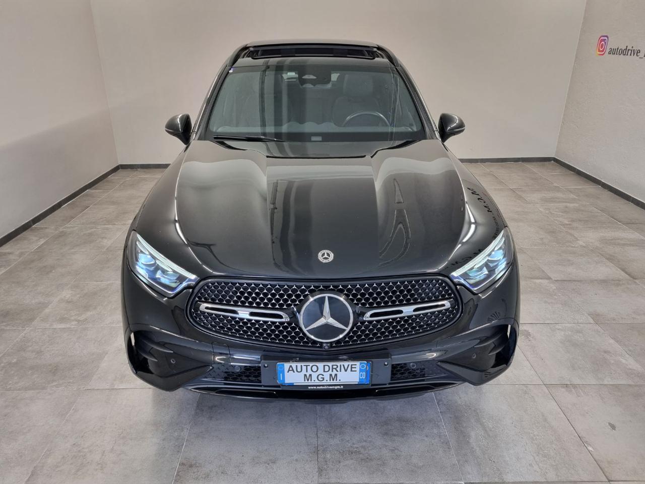 MERCEDES-BENZ GLC 300 4Matic Mild Hybrid AMG Line Premium - 22