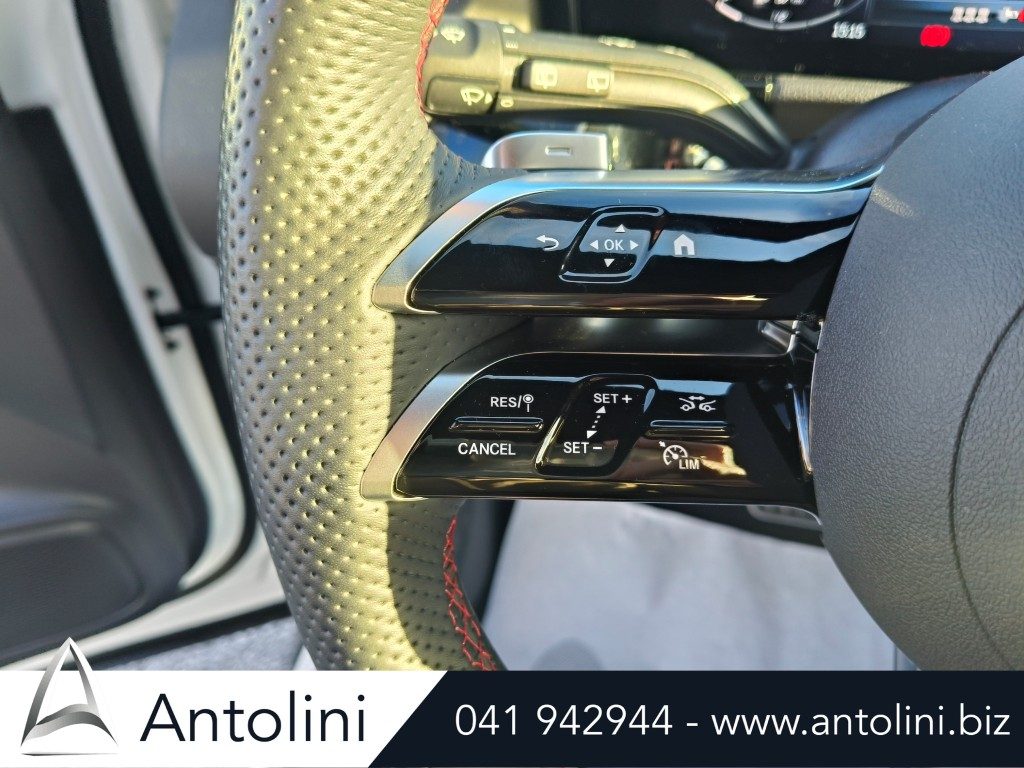 Scopri un'occasione autoMERCEDES-BENZ GLA 200 Automatic AMG Line Advanced Plus *SOLO 9.518 KM*da Antolini Venezia Mestre (VE)