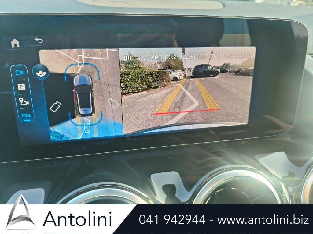Scopri un'occasione autoMERCEDES-BENZ GLA 180 d Autom. Progressive Advanced "TETTO PANORAMICO"da Antolini Venezia Mestre (VE)