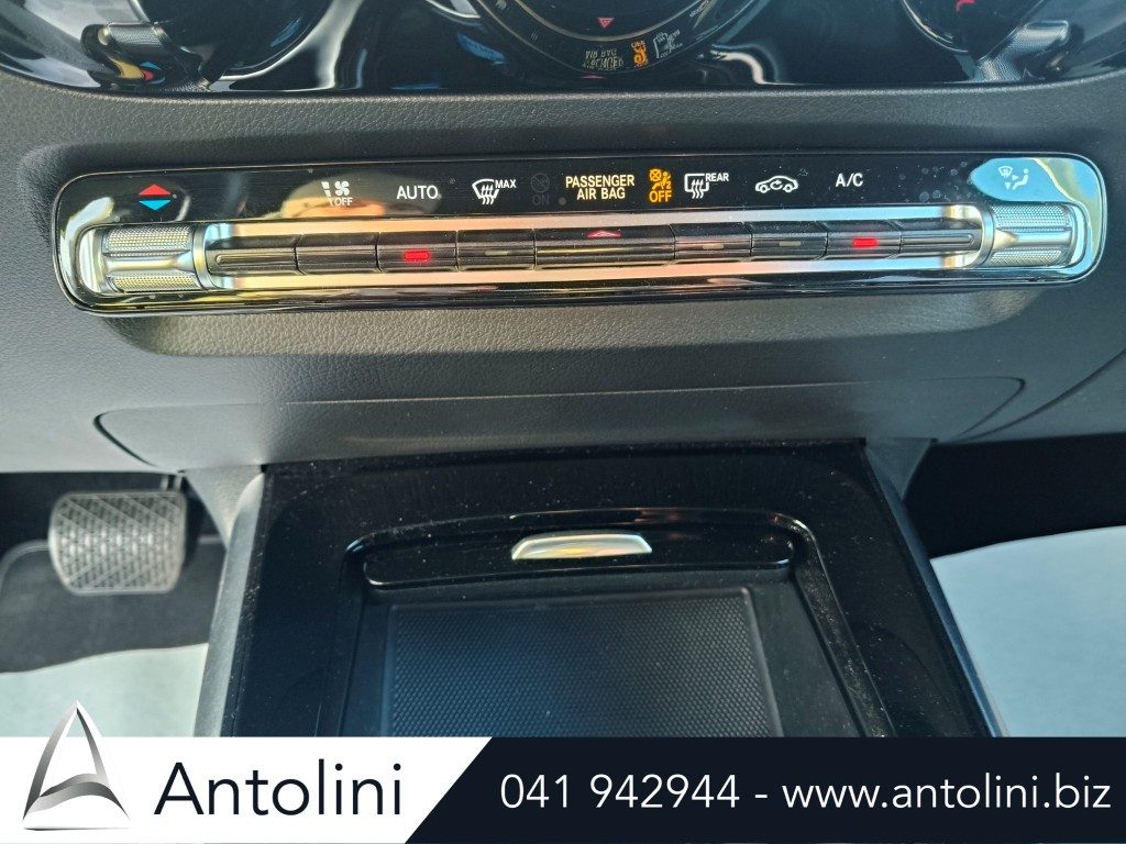 Scopri un'occasione autoMERCEDES-BENZ GLA 200 d Automatic Progressive Advancedda Antolini Venezia Mestre (VE)