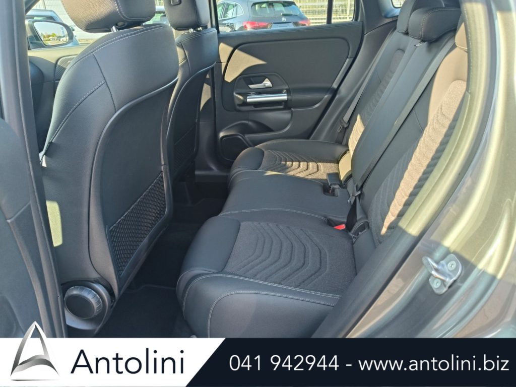 Scopri un'occasione autoMERCEDES-BENZ GLA 200 d Automatic Progressive Advancedda Antolini Venezia Mestre (VE)