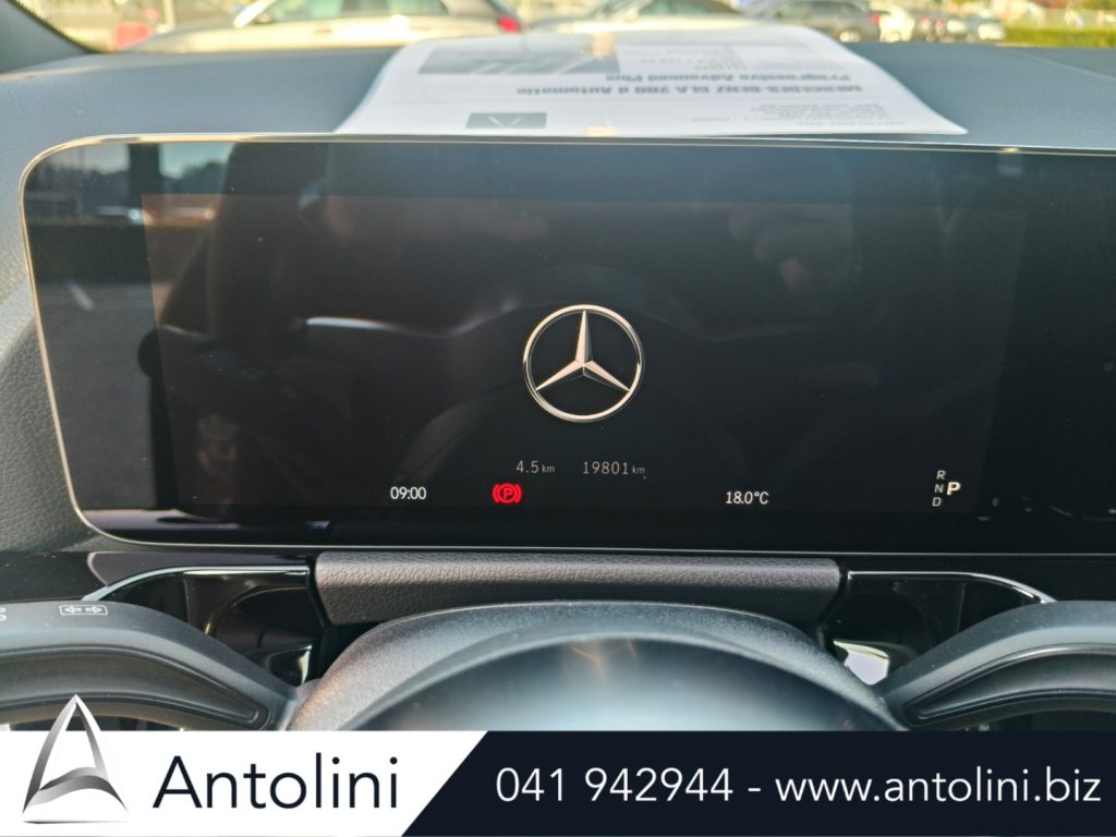 Scopri un'occasione autoMERCEDES-BENZ GLA 200 d Automatic Progressive Advancedda Antolini Venezia Mestre (VE)