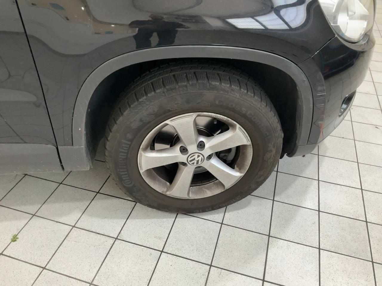 VOLKSWAGEN Tiguan 2.0 16V TDI 4Motion Sport & Style - 9