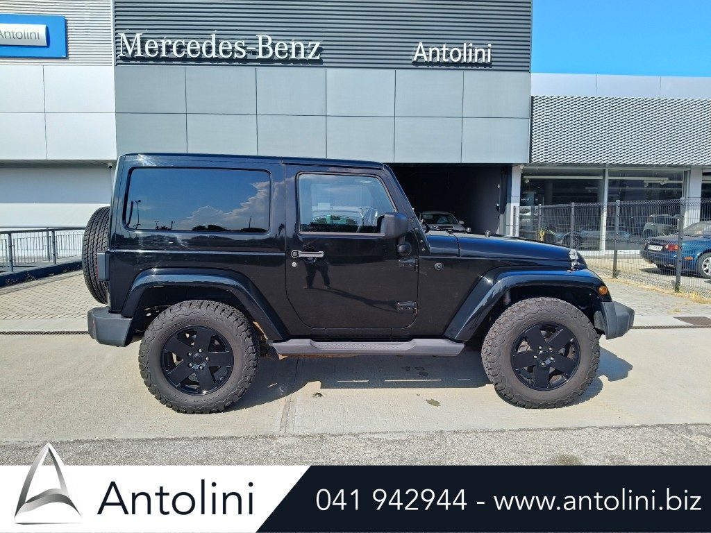 JEEP Wrangler 2.8 CRD DPF Sahara Auto usata in vendita da Antolini a Venezia Mestre