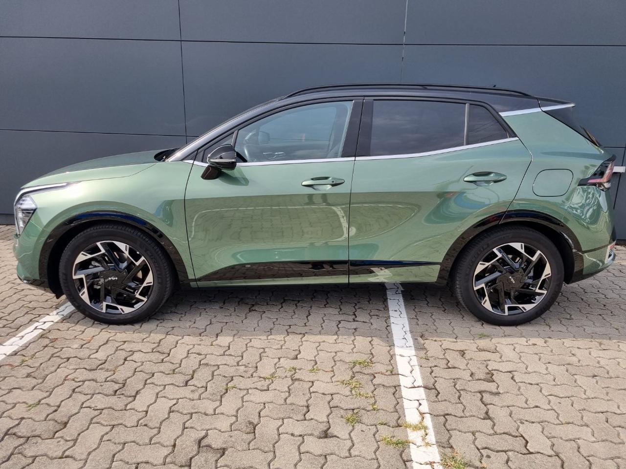 KIA Sportage 1.6 CRDi MHEV AWD DCT GT-line - 2