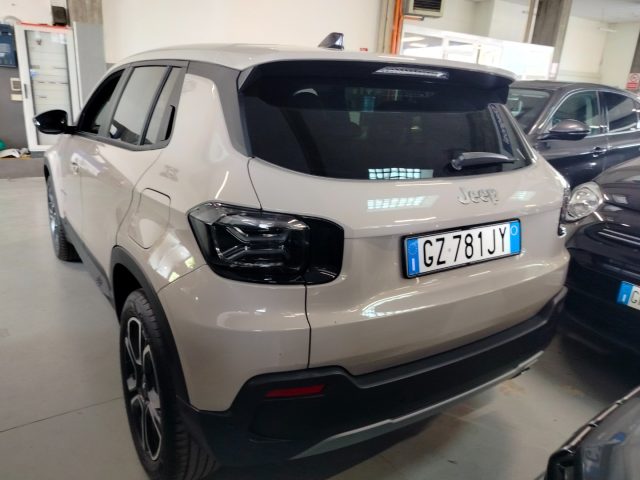 JEEP Avenger — foto 10 di 29