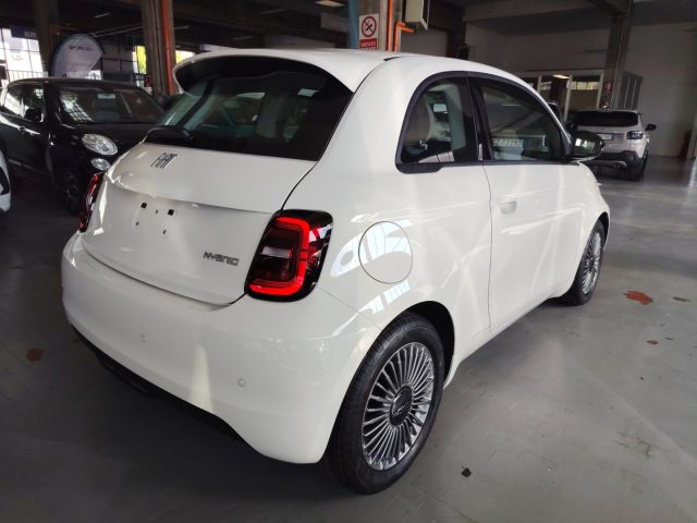 FIAT 500 — foto 7 di 27