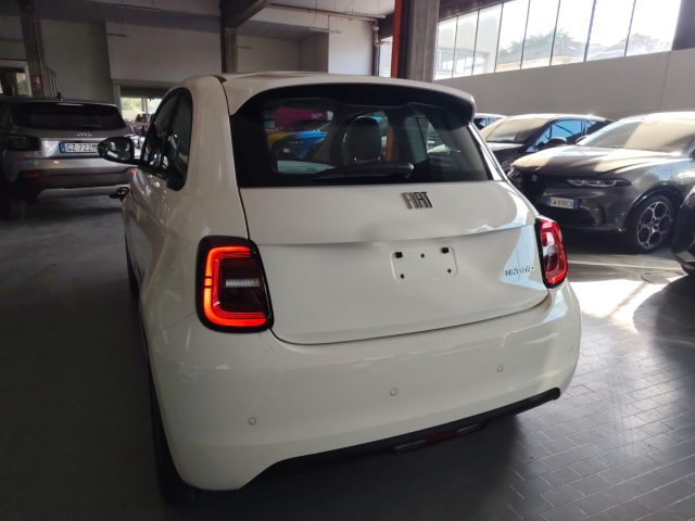 FIAT 500 — foto 12 di 27