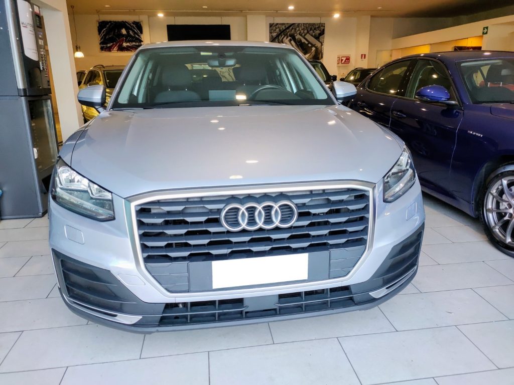 AUDI Q2 30 TDI S Tronic Business Navi Clima Aut. - 4