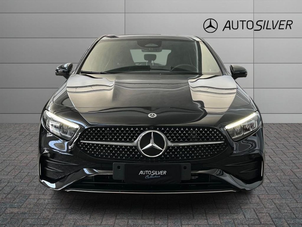 MERCEDES-BENZ A 180 d Automatic AMG Line Advanced Plus - 3