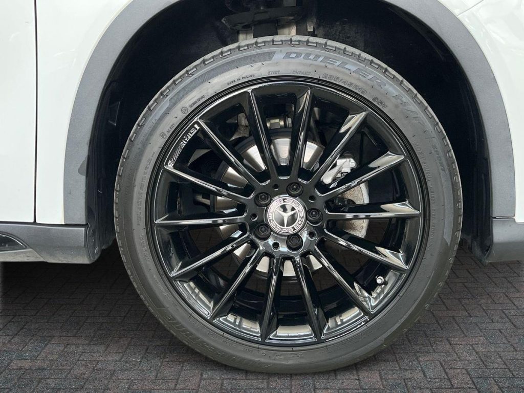 MERCEDES-BENZ GLA 200 d Automatic Night Edition - 7