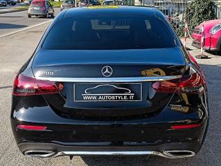 MERCEDES-BENZ E 200 PREMIUM AMG berlina Auto Mild hybrid foto 24