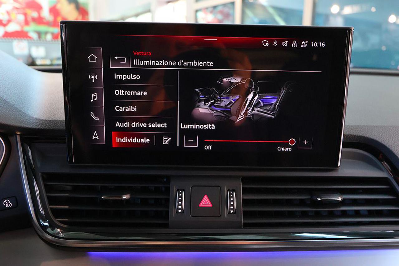 AUDI Q5 40 TDI Sportback Quattro S-Tronic S-Line Plus - 28