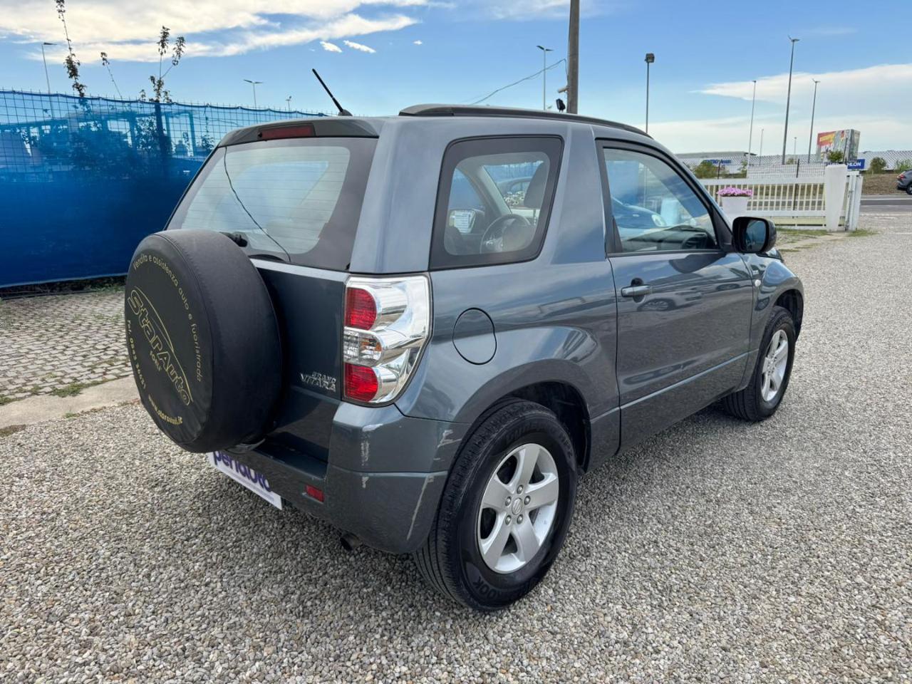 SUZUKI Grand Vitara 1.9 DDiS 3 porte - 6
