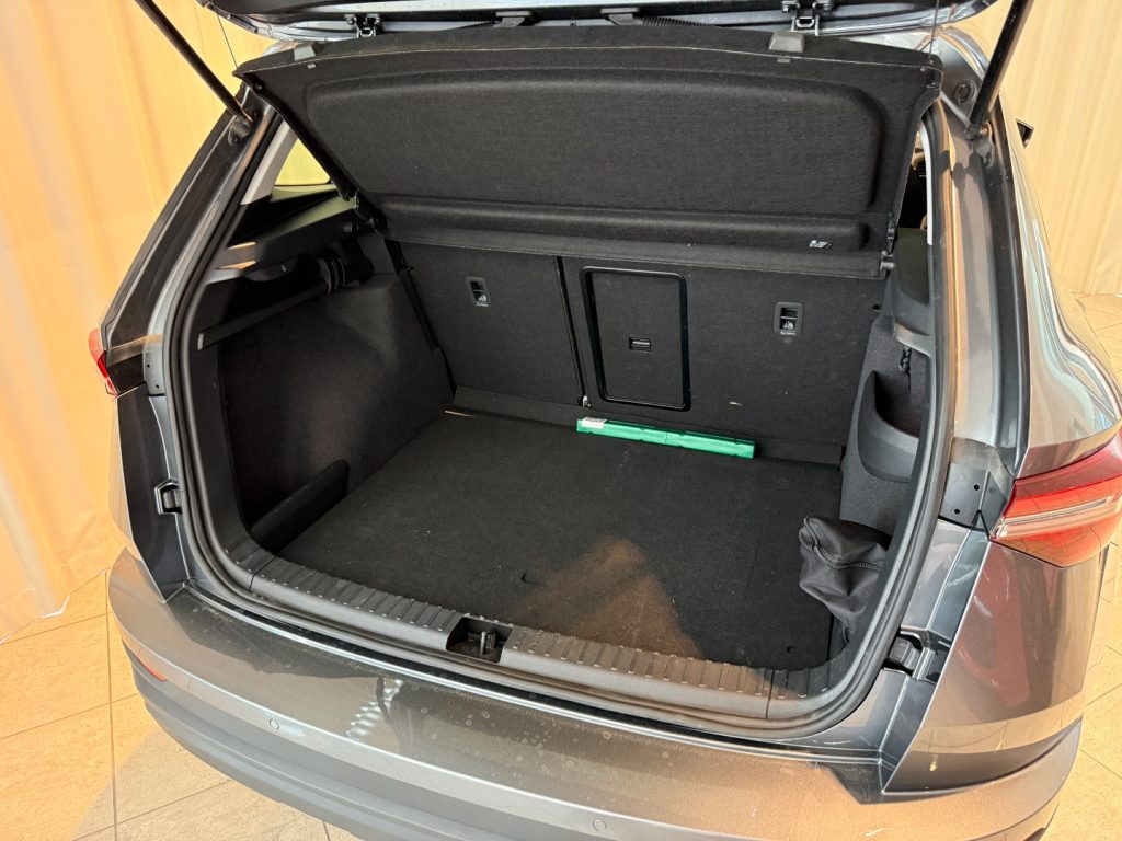 SKODA Karoq 2.0 TDI 4x4 DSG Selection LED ACC Camera Travel - 15