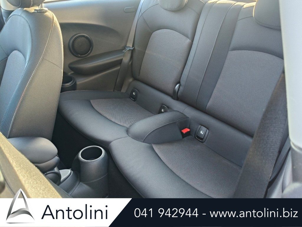 Scopri un'occasione autoMINI One 1.5 One 3 porte "OK PER NEOPATENTATI"da Antolini Venezia Mestre (VE)