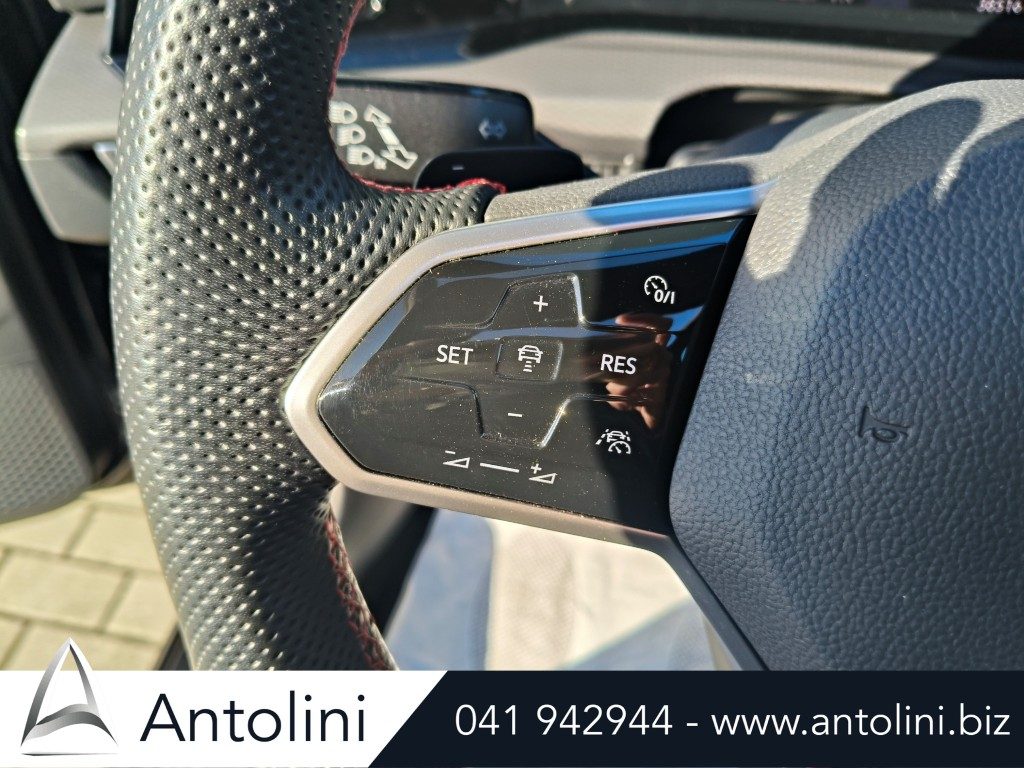 Scopri un'occasione autoVOLKSWAGEN Golf 2.0 TSI DSG GTI "TETTO APRIBILE PANORAMICO"da Antolini Venezia Mestre (VE)