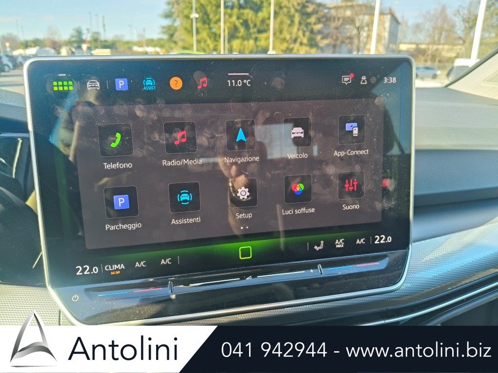 Scopri un'occasione autoVOLKSWAGEN Golf 2.0 TDI 150 CV DSG STYLE "Modello 8.5"da Antolini Venezia Mestre (VE)