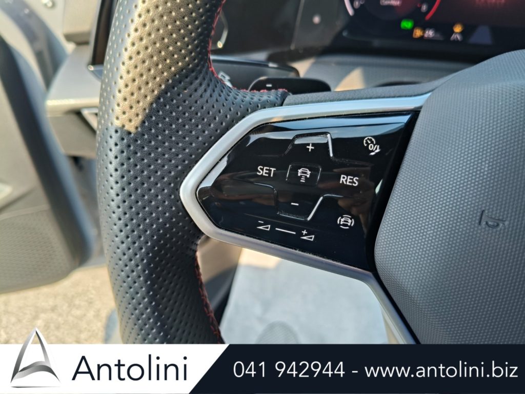 Scopri un'occasione autoVOLKSWAGEN Golf 2.0 TSI DSG GTIda Antolini Venezia Mestre (VE)