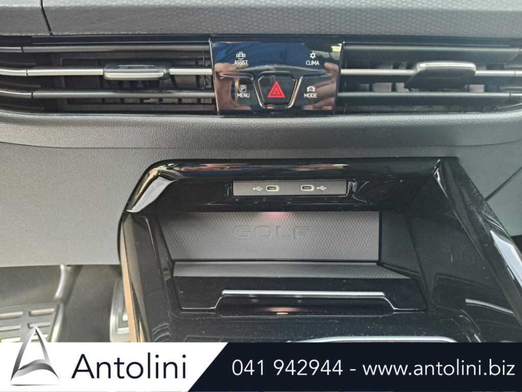 Scopri un'occasione autoVOLKSWAGEN Golf 2.0 TSI DSG GTIda Antolini Venezia Mestre (VE)