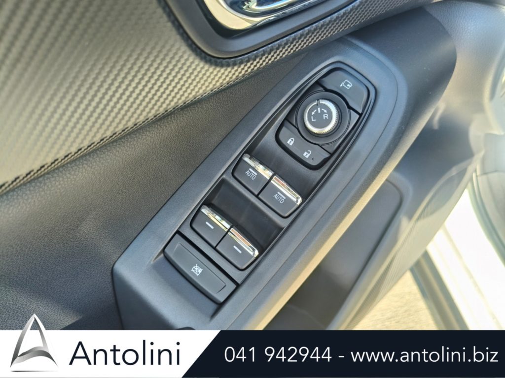 Scopri un'occasione autoSUBARU Crosstrek 2.0i e-Boxer MHEV CVT Lineartronic Style Xtrada Antolini Venezia Mestre (VE)
