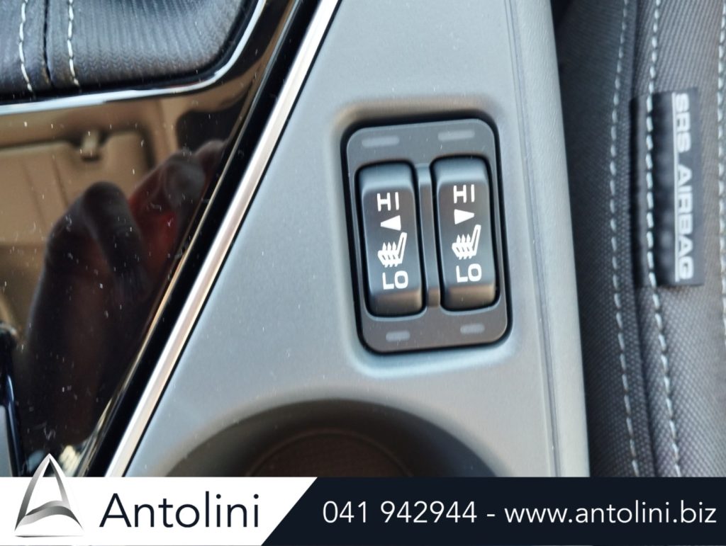 Scopri un'occasione autoSUBARU Crosstrek 2.0i e-Boxer MHEV CVT Lineartronic Style "KM ZERO"da Antolini Venezia Mestre (VE)