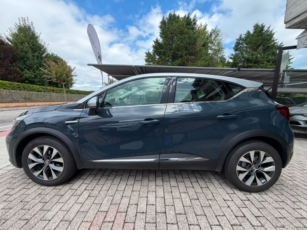 RENAULT Captur TCe 100 CV GPL Intens - 8