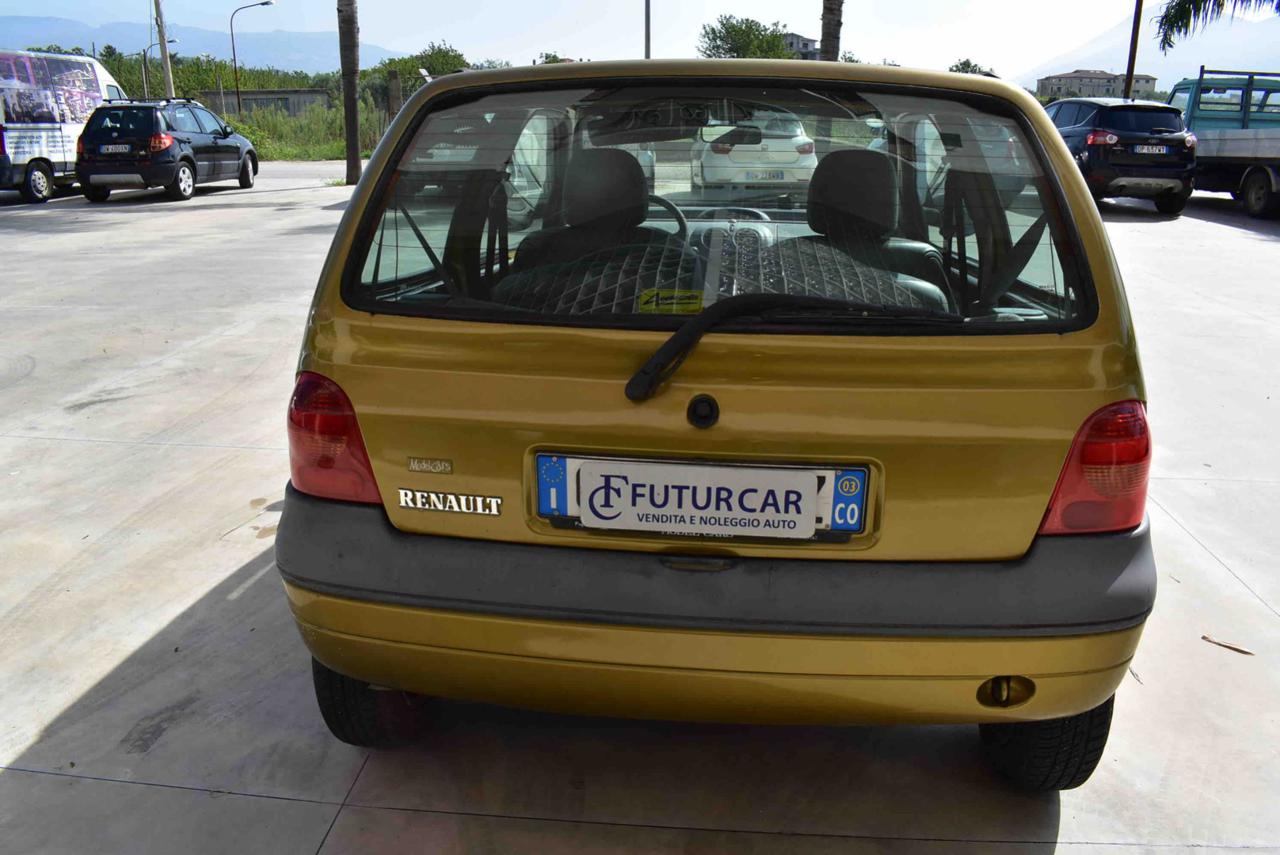 RENAULT Twingo 1.2i cat Expression - 12